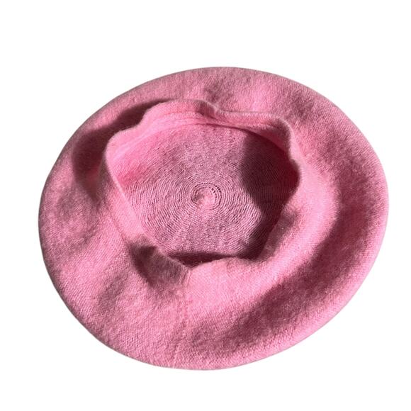 Vintage Pink Wool Beret, Soft and Stylish - Picture 3 of 5